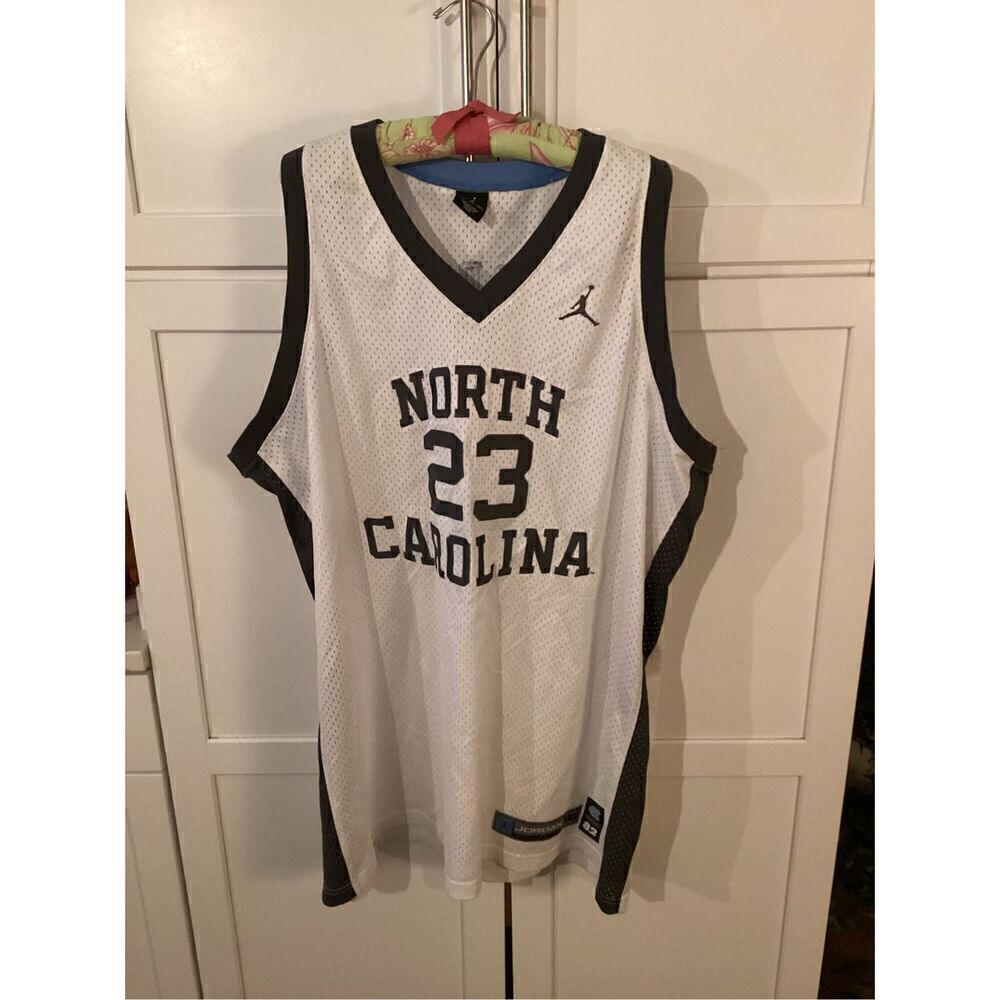 Nike NCAA #23 Jordan Tar Heels Jersey Sz 3XL Jumpman Blue White